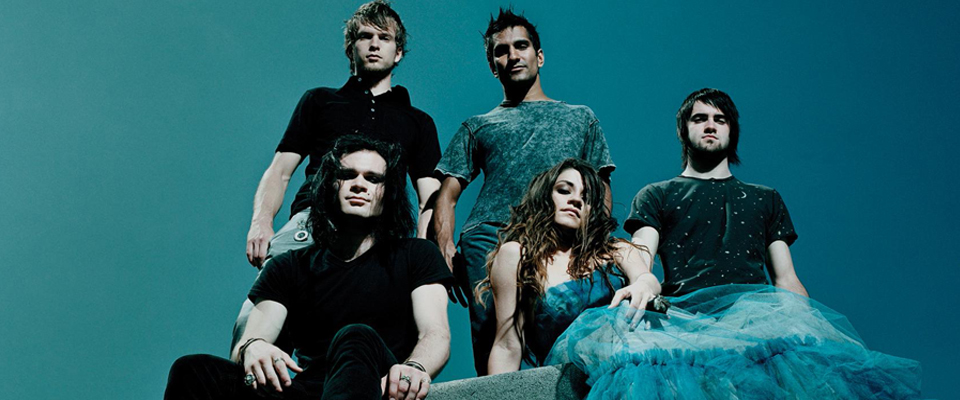 Flyleaf. Flyleaf 2014. Группа Flyleaf Cassie. Set me on Fire Flyleaf. Flyleaf i'm so sick.